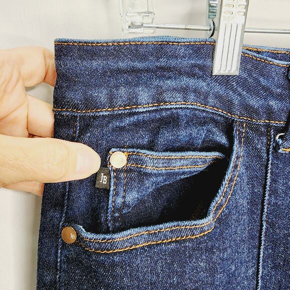 Judy Blue Dark Blue Curvy Darling High Rise Front Seam & Dart Wide Leg Jeans 16W - Picture 8 of 13